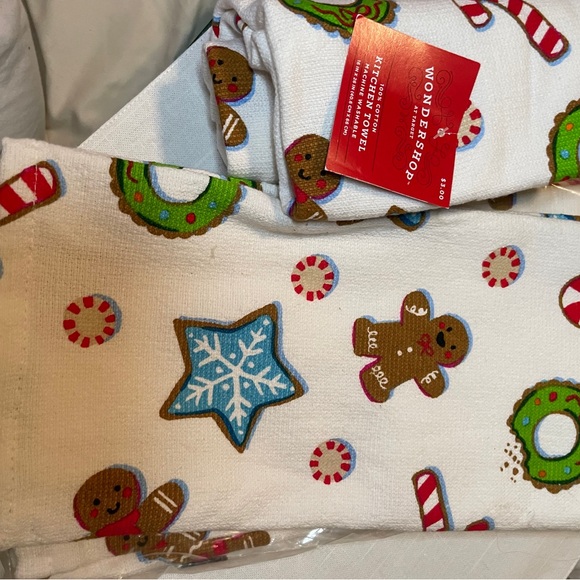 Wondershop Holiday Kitchen Towels - White, Red, Green set of 4 - Picture 3 of 5